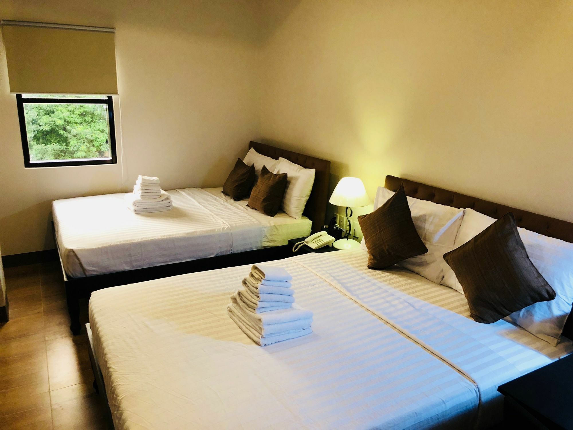 Achievers Airport Hotel Pasay Exteriör bild