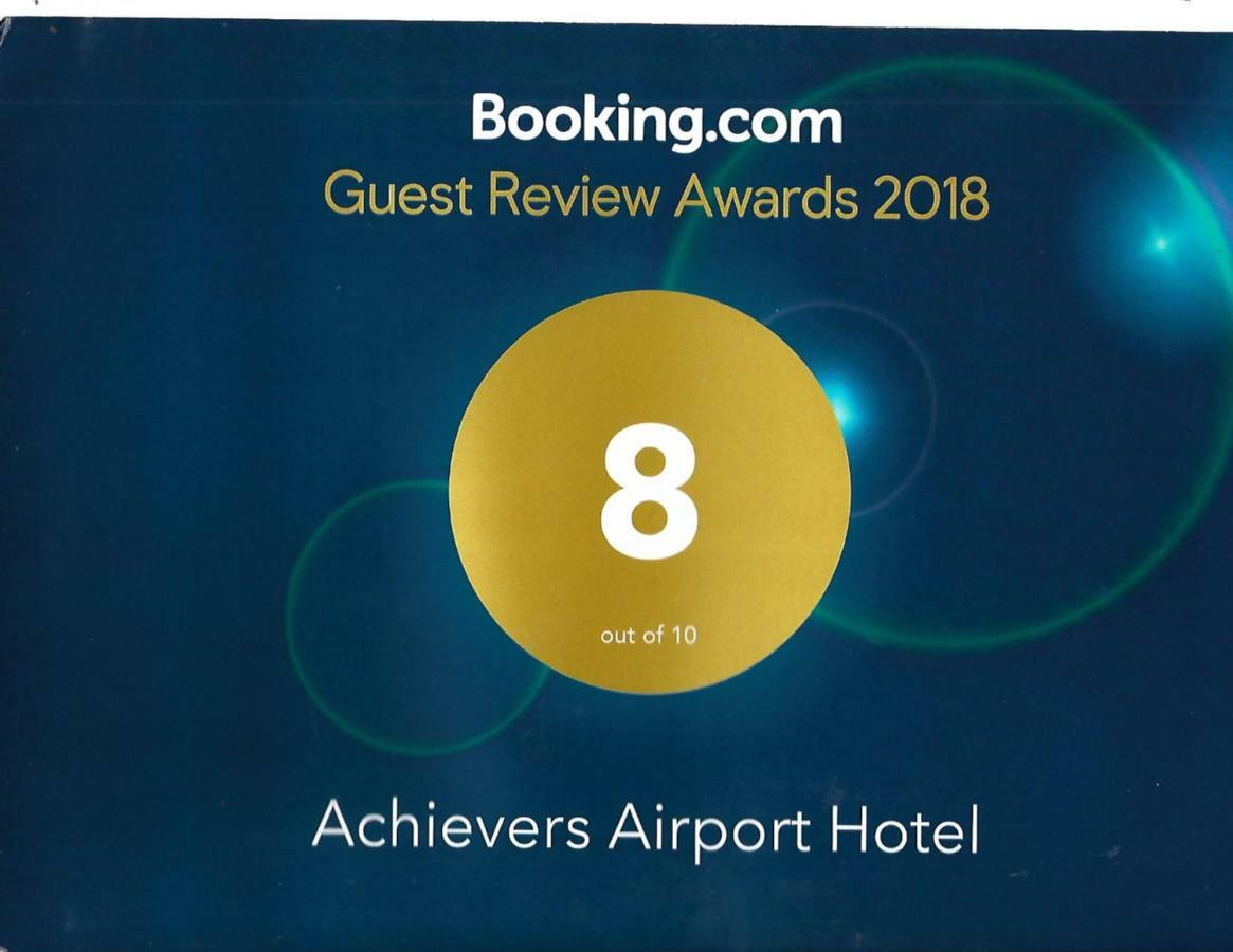 Achievers Airport Hotel Pasay Exteriör bild